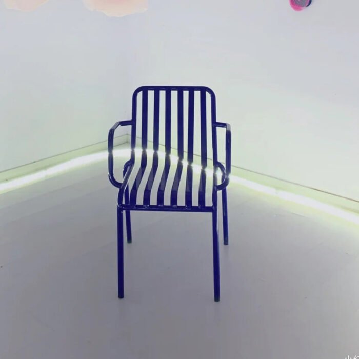 outdoor coffee shop chair