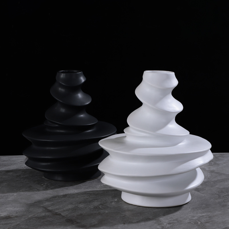 Creative Vase black and white