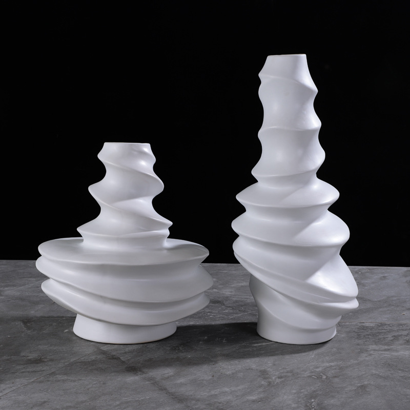 Creative Vase black and white