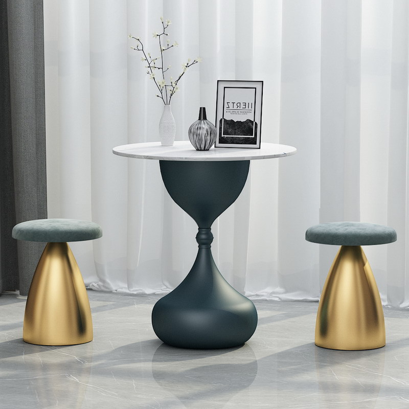 Mushroom Idea table and chair Mushroom Idea table and chair