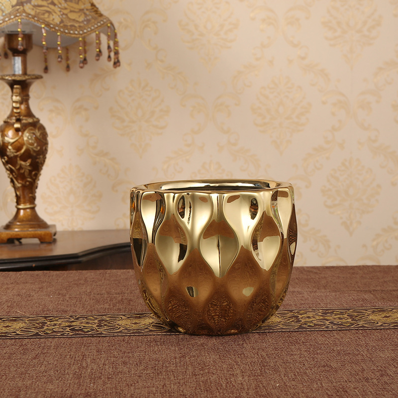 Ceramic vase Golden 2