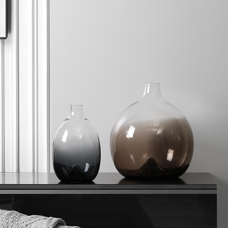 Glass vase grey (1) Glass vase grey (1)