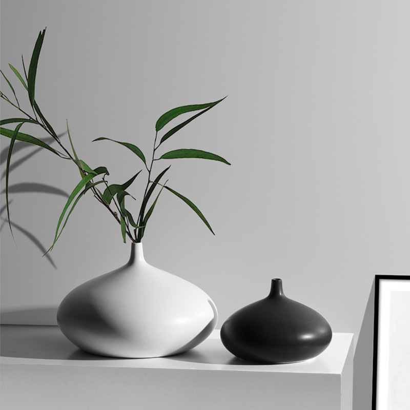 ceramic vase black and white 6