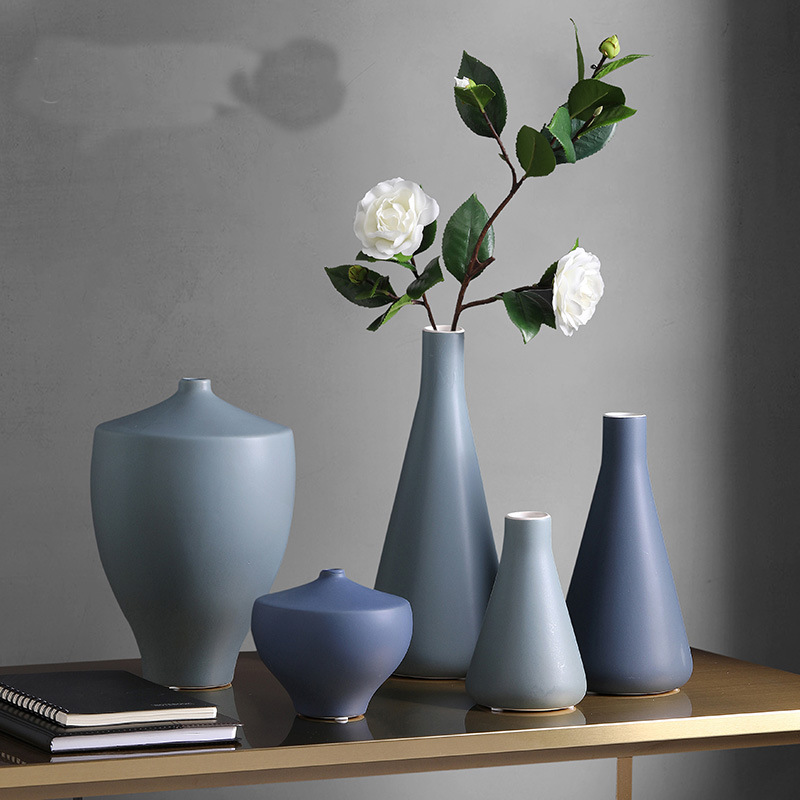 ceramic vase light blue (1) ceramic vase light blue (1)