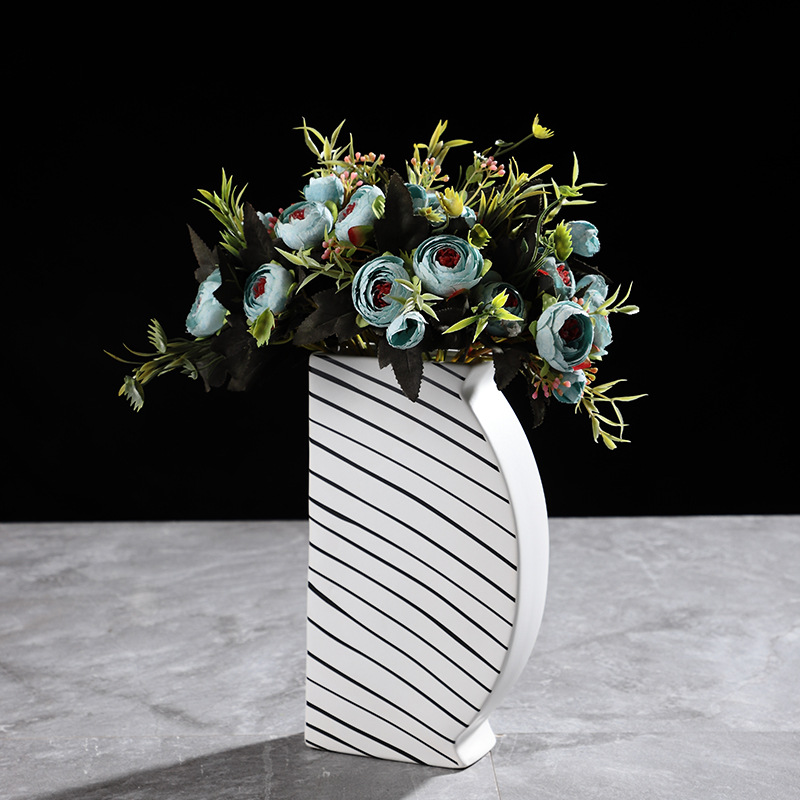 ceramic vase "moden 4"