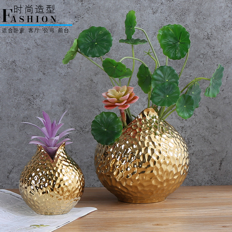 Ceramic vase " seed"