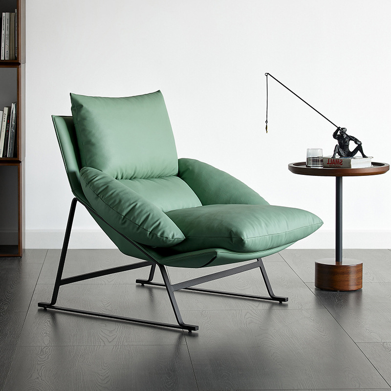 leahaire chair
