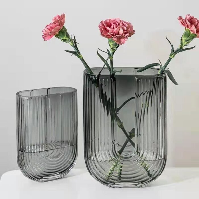 glass vase U