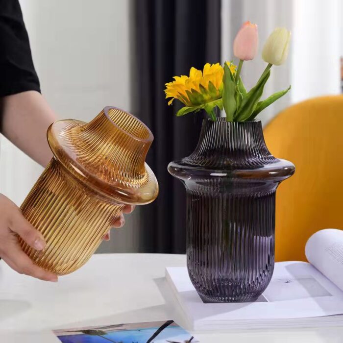 glass vase brothers