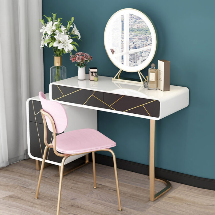 make up table whole set